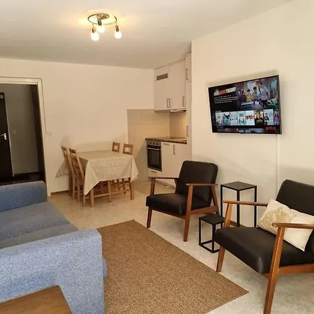 Apartment 2-bedroom Condo, Terrace & Indoor Parking Crans-Montana